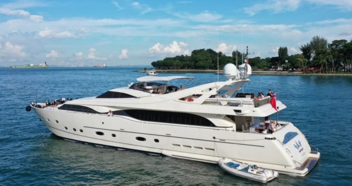 Ferretti 112 superyacht rental in singapore