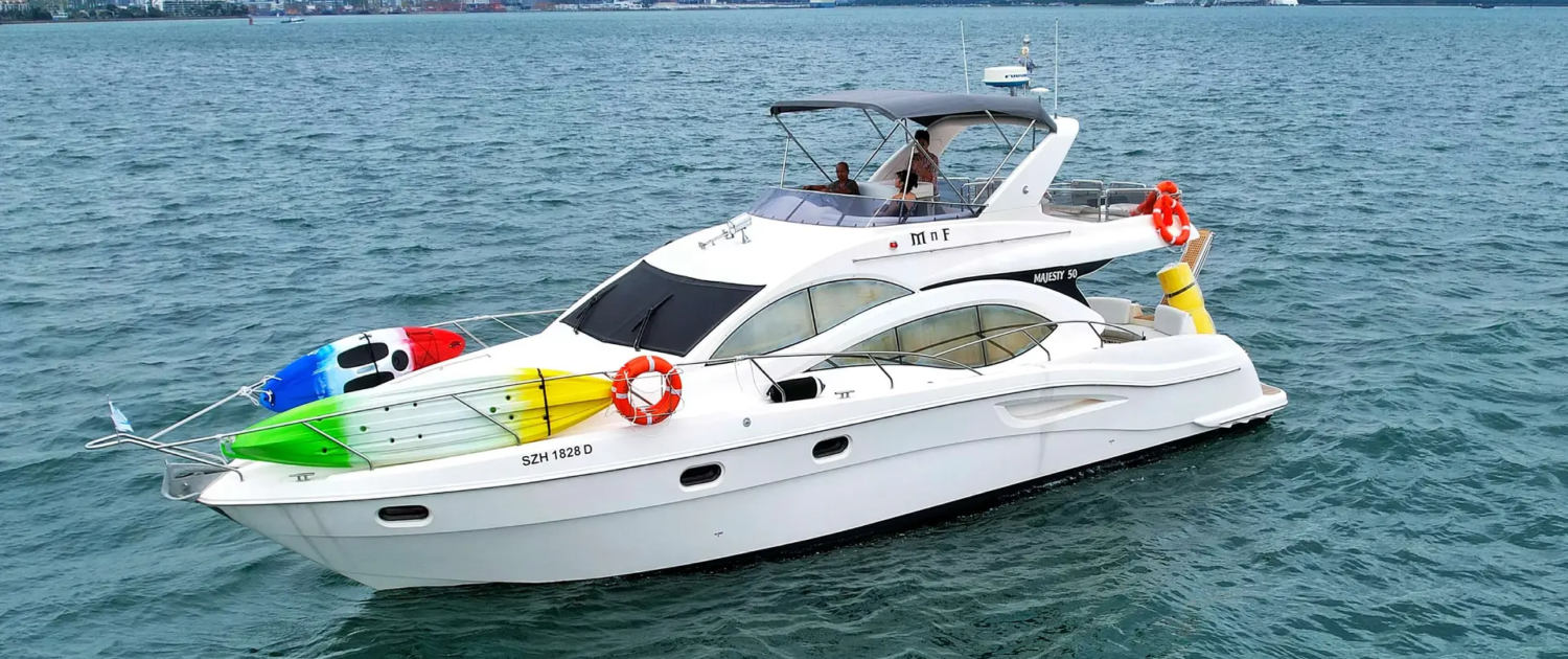 MnF | 51ft Flybridge Yacht Charter