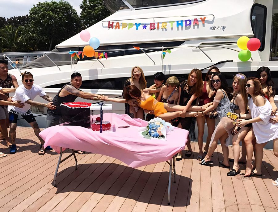 birthday party yacht charter