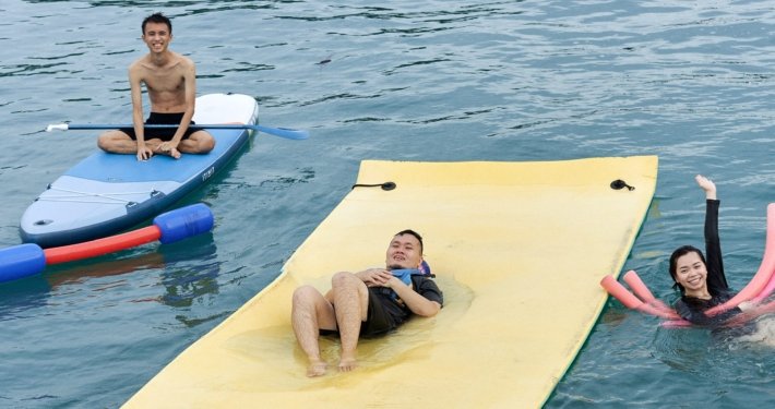 Water activities on Yacht