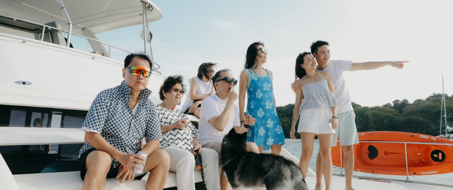 Family boat trip with pet-friendly yachts in Singapore