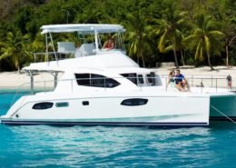 Rent Advant Yacht, a luxurious & spacious 43ft catamaran