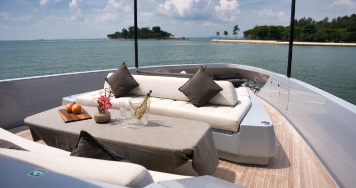 Lazarus Island view from Seawind Yacht