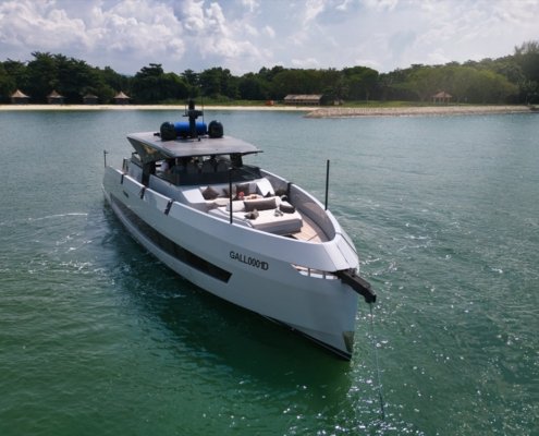 SeaWind – 72ft Italian-Built Luxury yacht Charter Singapore
