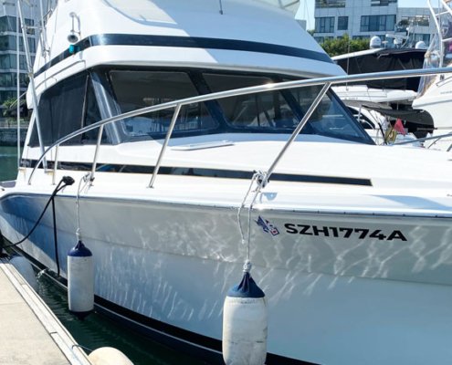 White Pearl yacht berthed at Keppel Marina