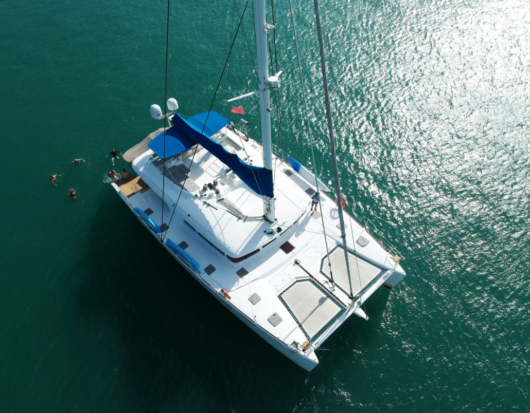 Ping Lady_Yacht Charter Singapore Ping Lady_Yacht Charter Singapore