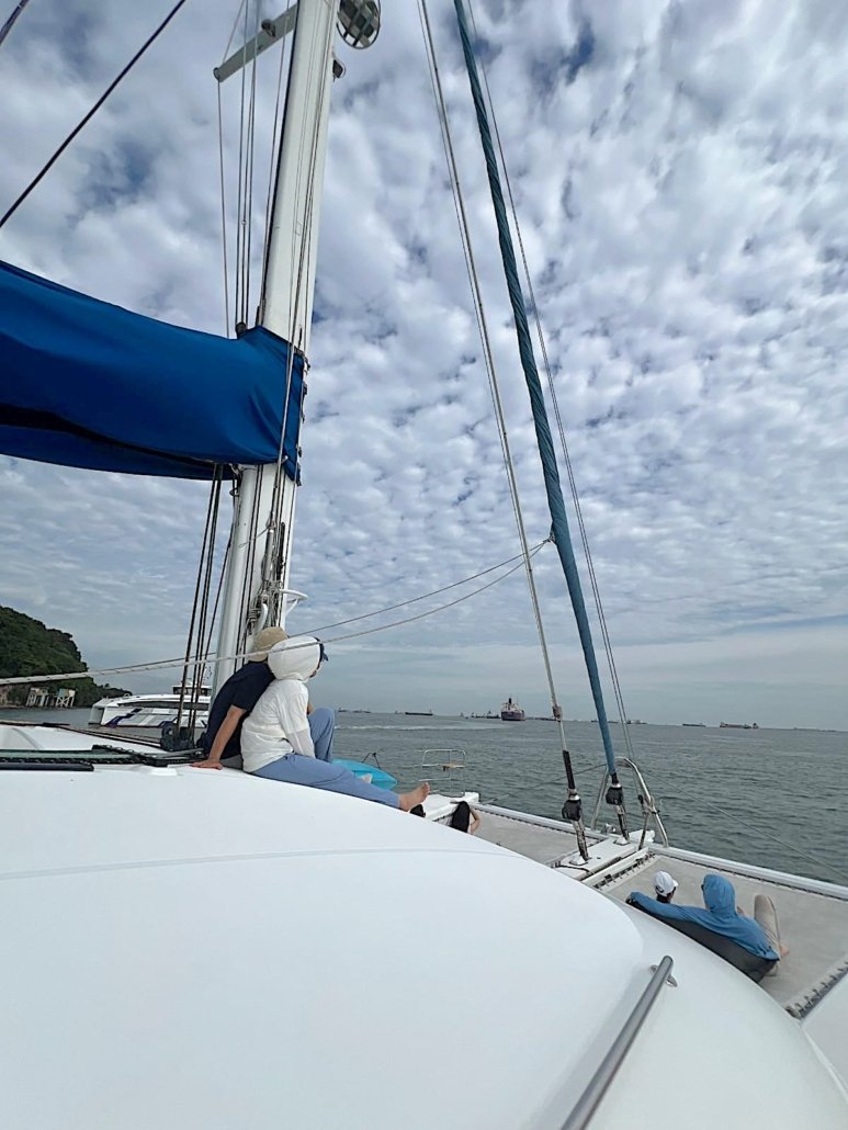 Ping-Lady-Yacht-Rental-Upper-Deck-for-rental