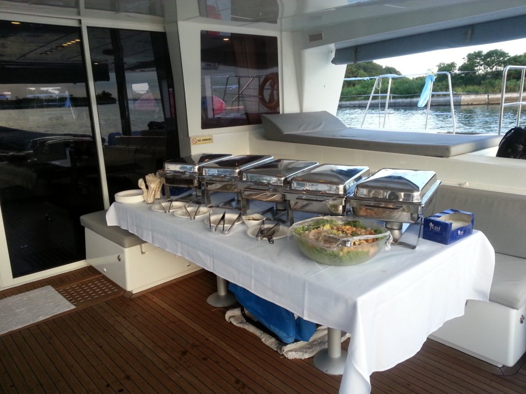Ping Lady_Outdoor catering setup on yacht Ping lady yacht_catering setup on yacht