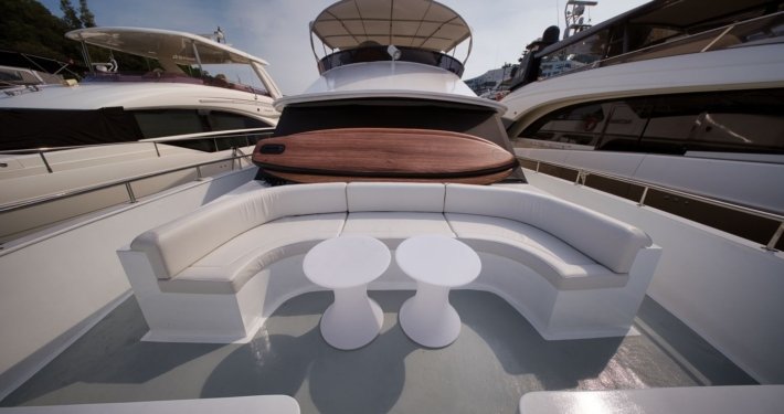 Nautiness-Foredeck Sunpads_SuperYacht